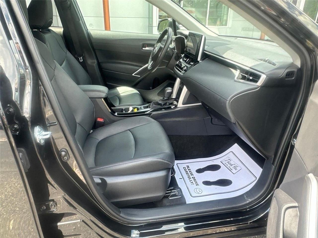 Toyota Corolla Cross  2025