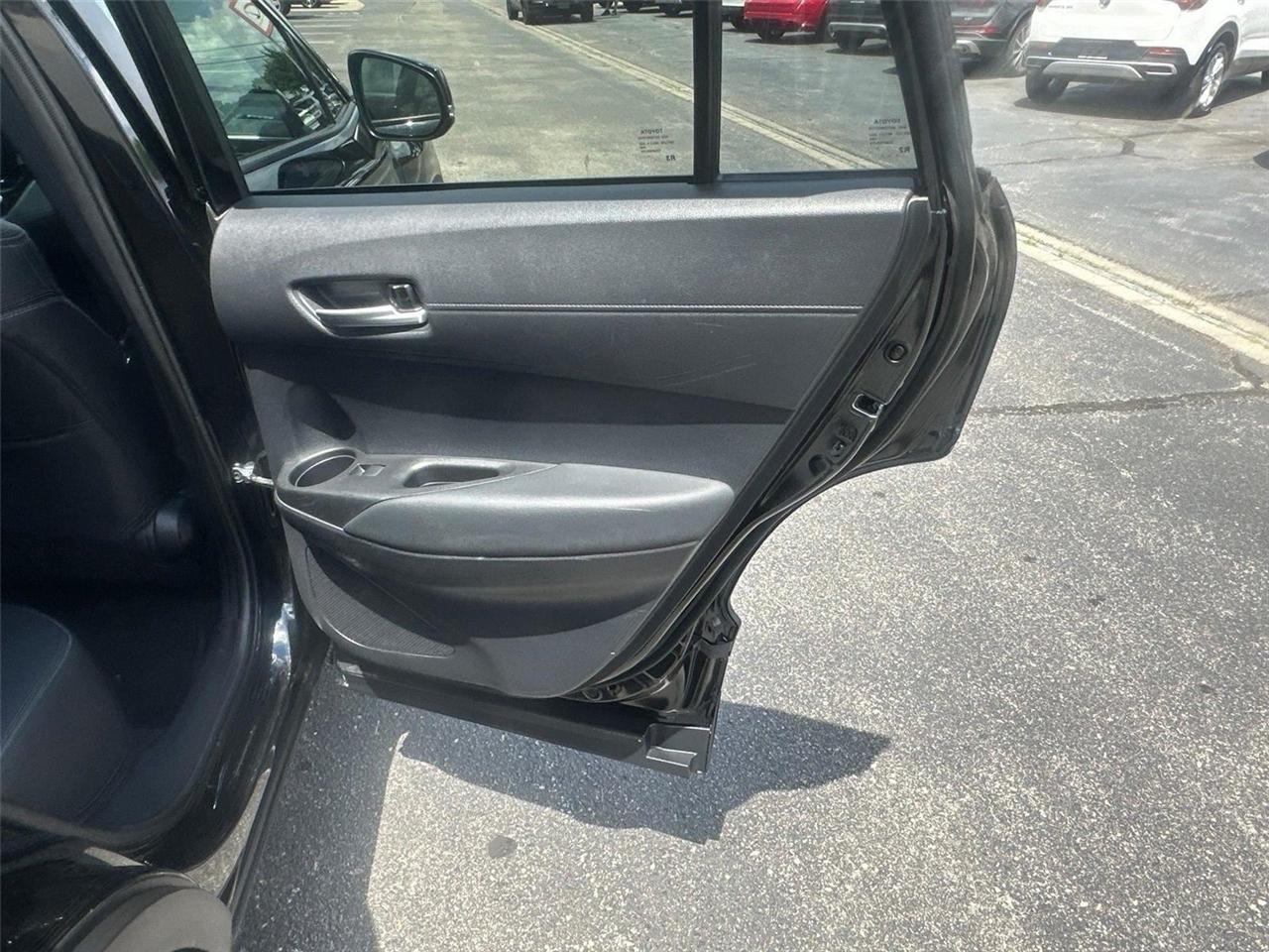 Toyota Corolla Cross  2025