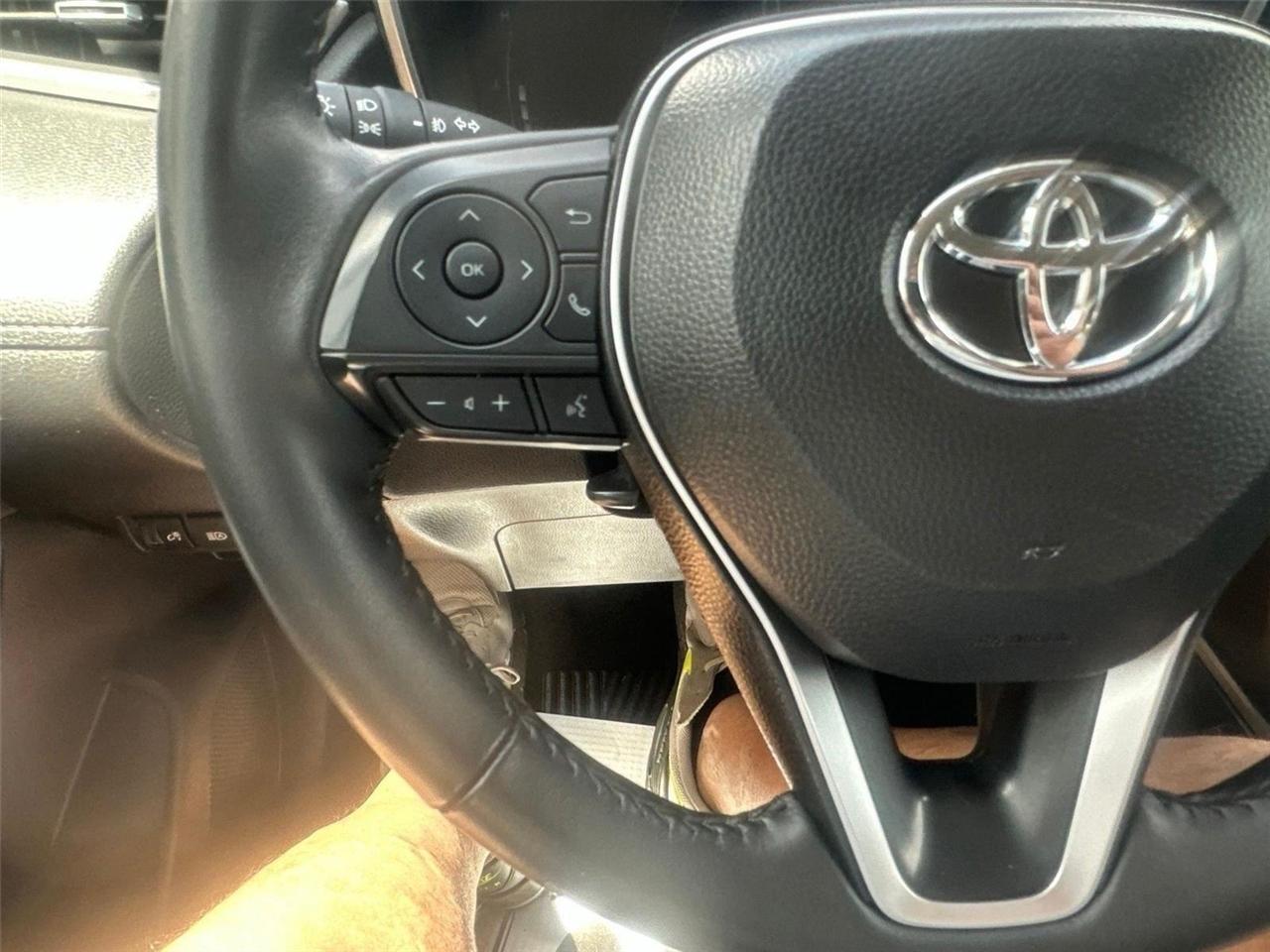 Toyota Corolla Cross  2025