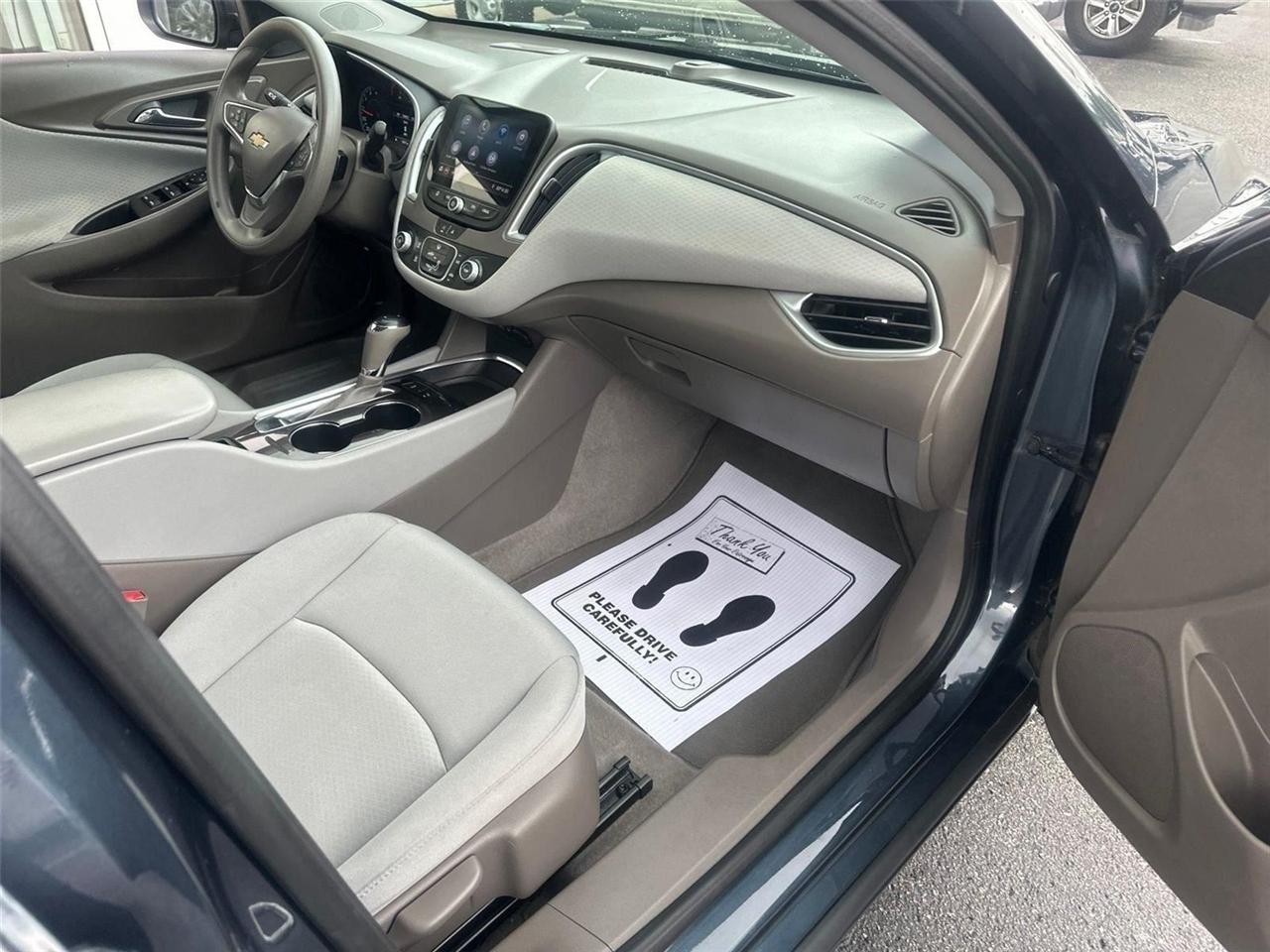 Chevrolet Malibu  2020