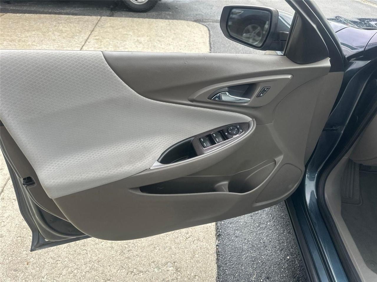 Chevrolet Malibu  2020