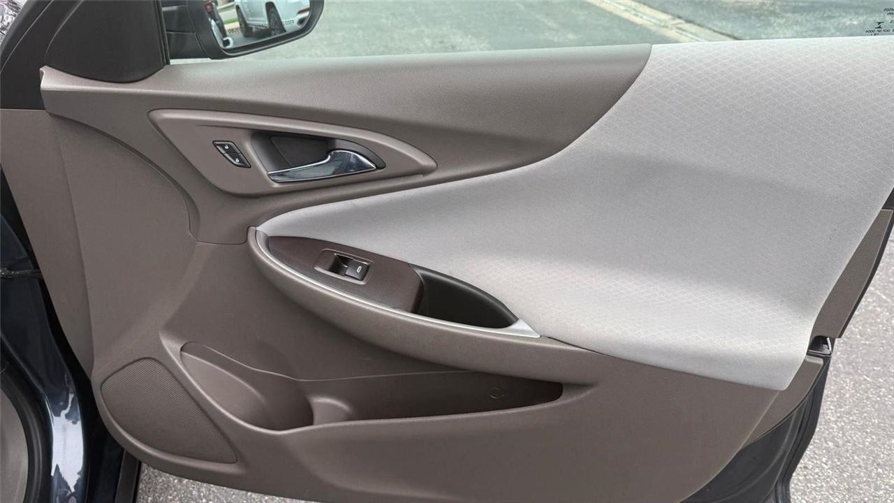 Chevrolet Malibu  2020