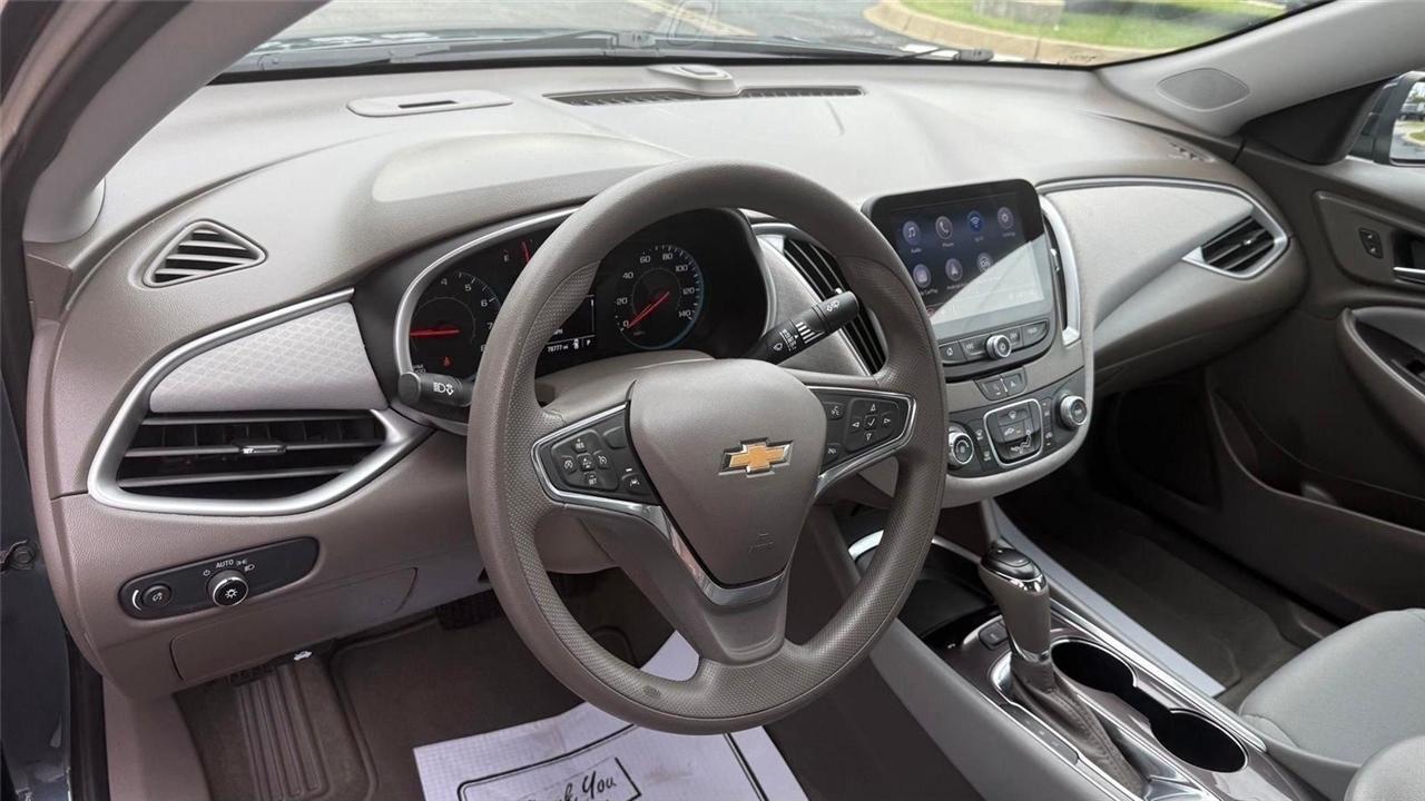 Chevrolet Malibu  2020
