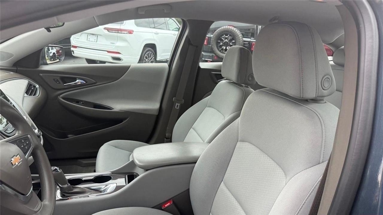 Chevrolet Malibu  2020