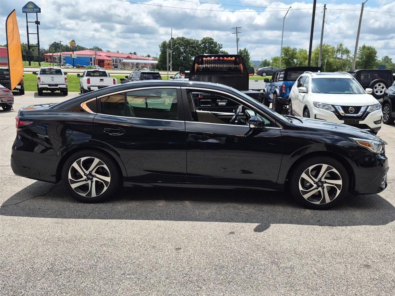 Subaru Legacy  2020
