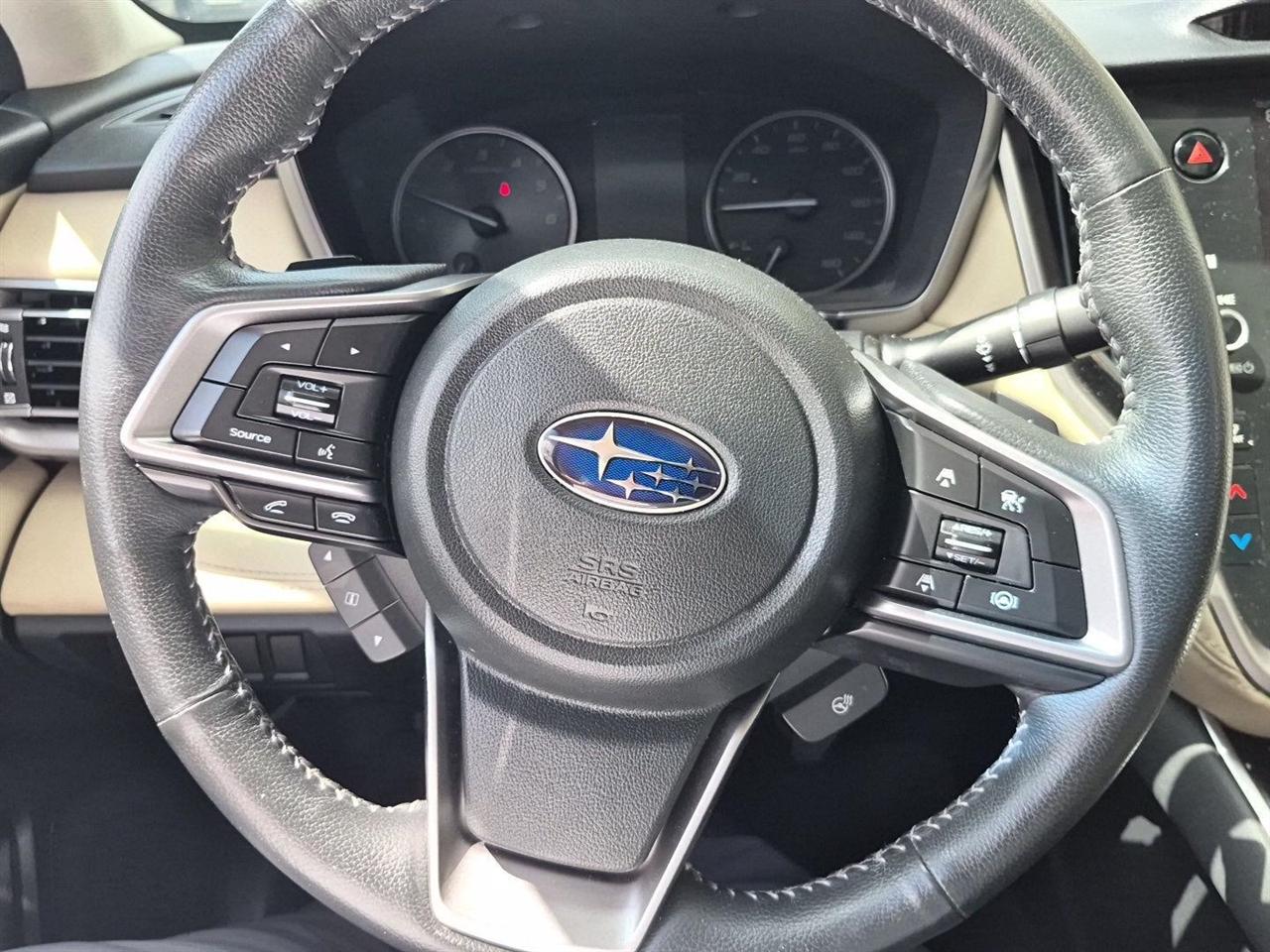 Subaru Legacy  2020