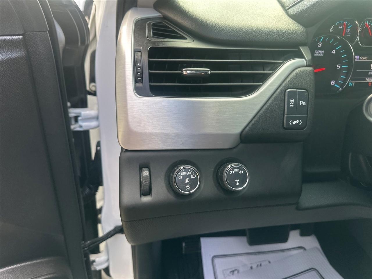 GMC Yukon  2017