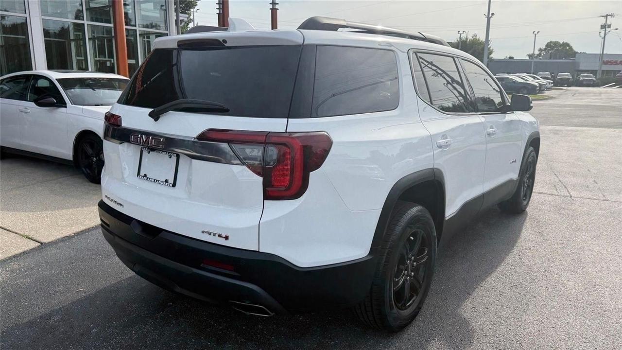 GMC Acadia  2023