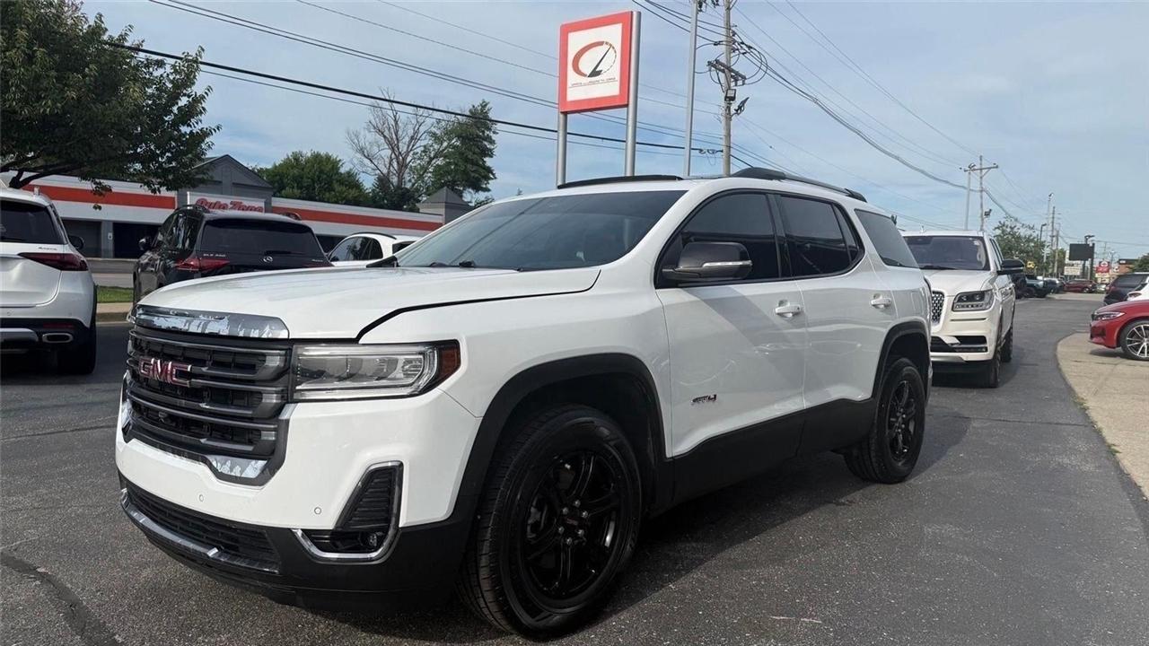 GMC Acadia  2023