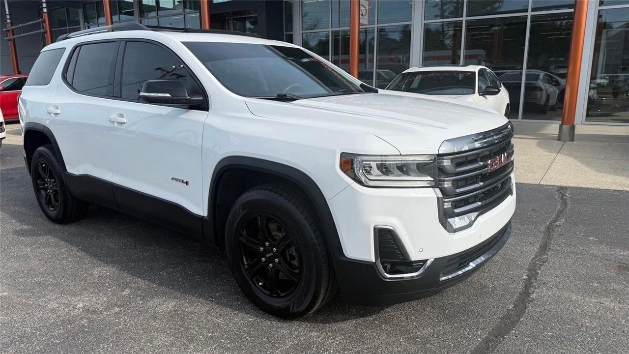 GMC Acadia  2023