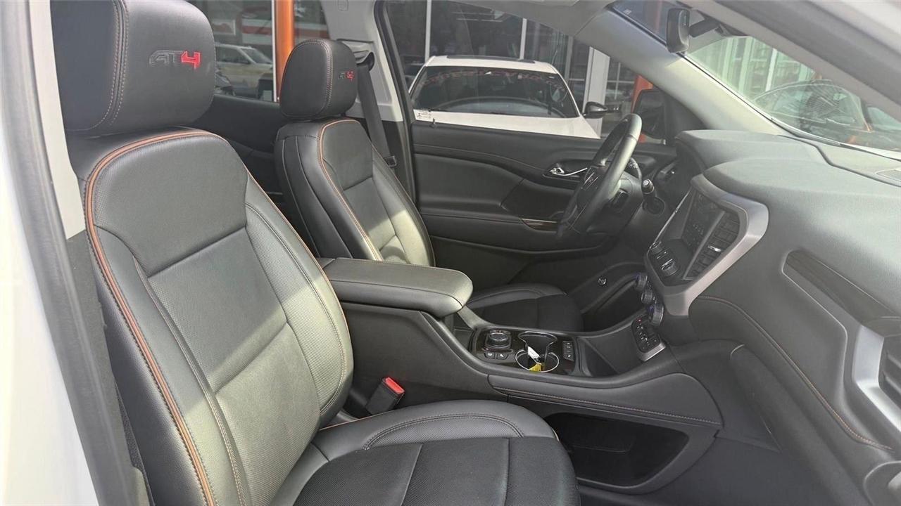 GMC Acadia  2023