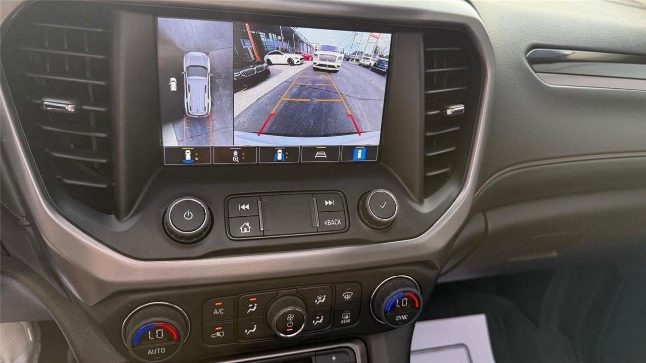 GMC Acadia  2023