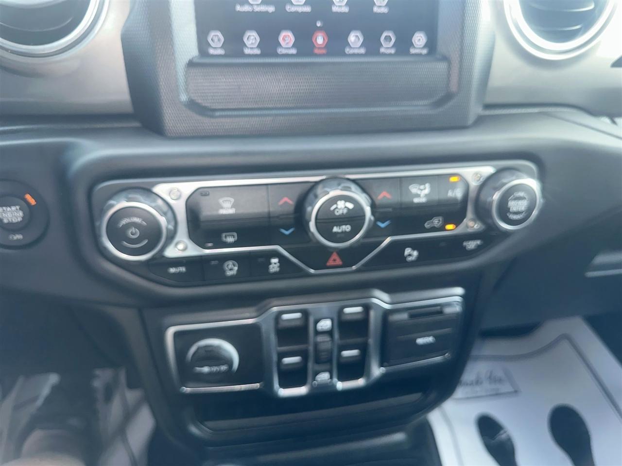 Jeep Gladiator  2021