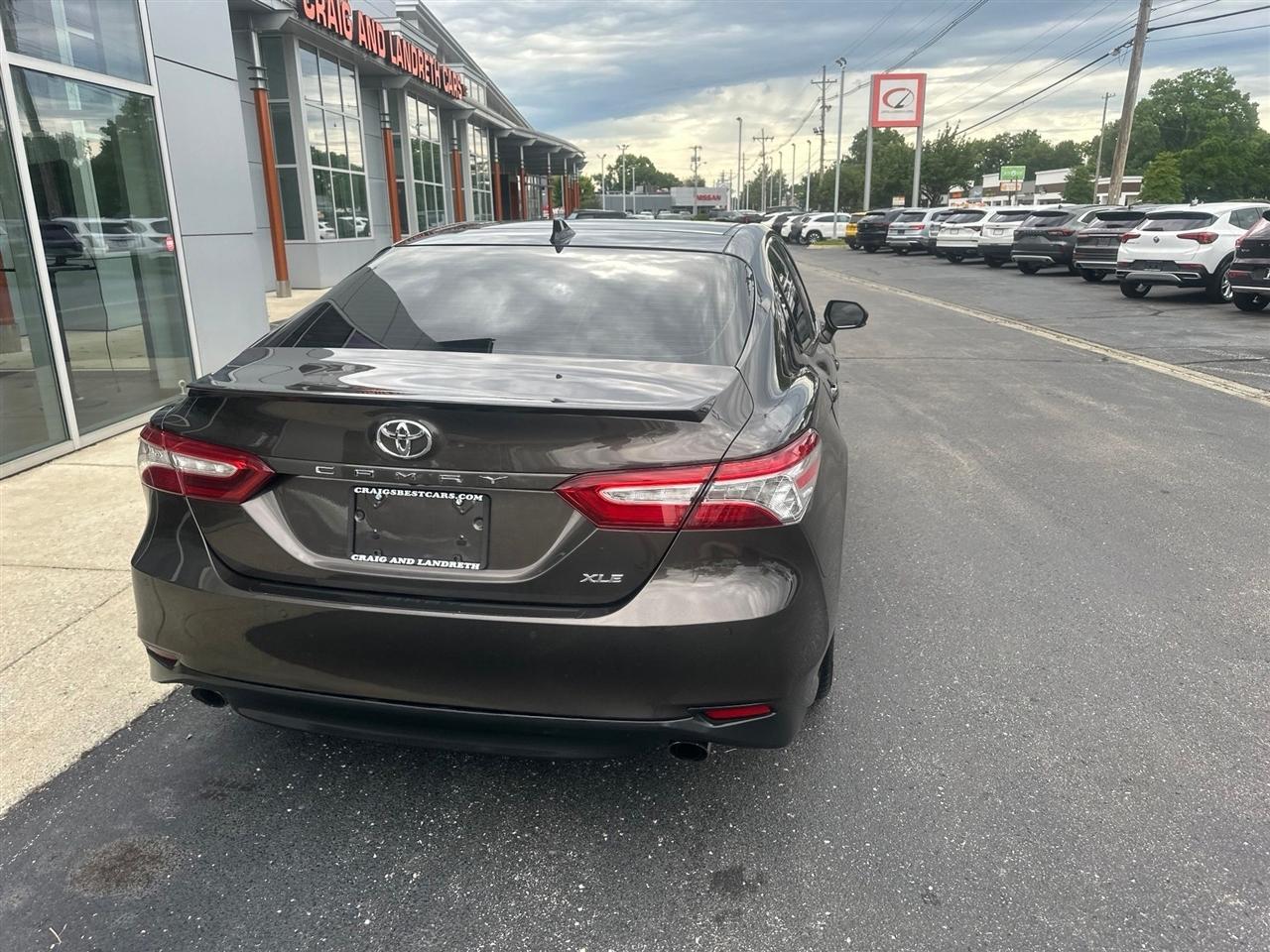 Toyota Camry  2018