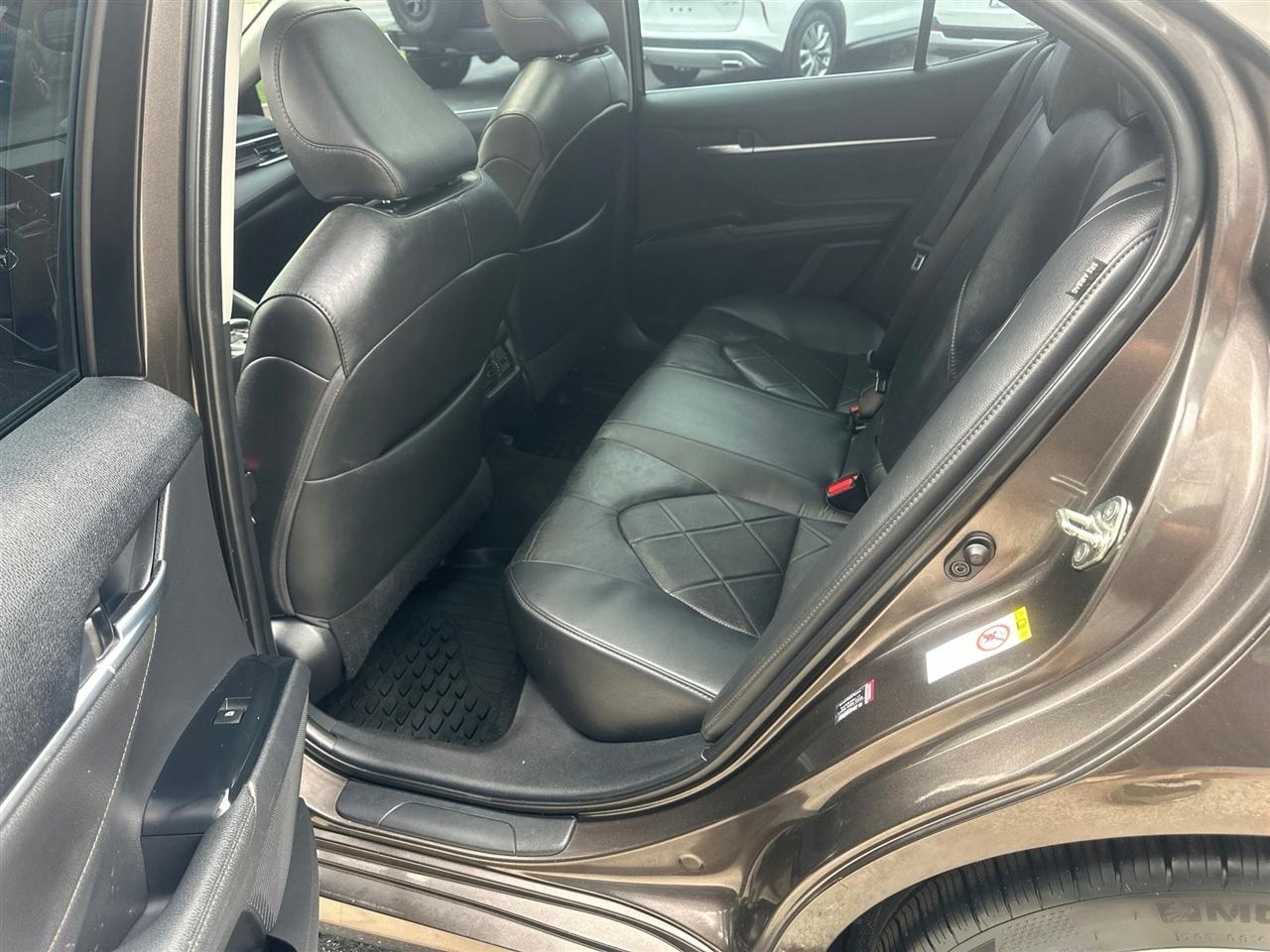 Toyota Camry  2018