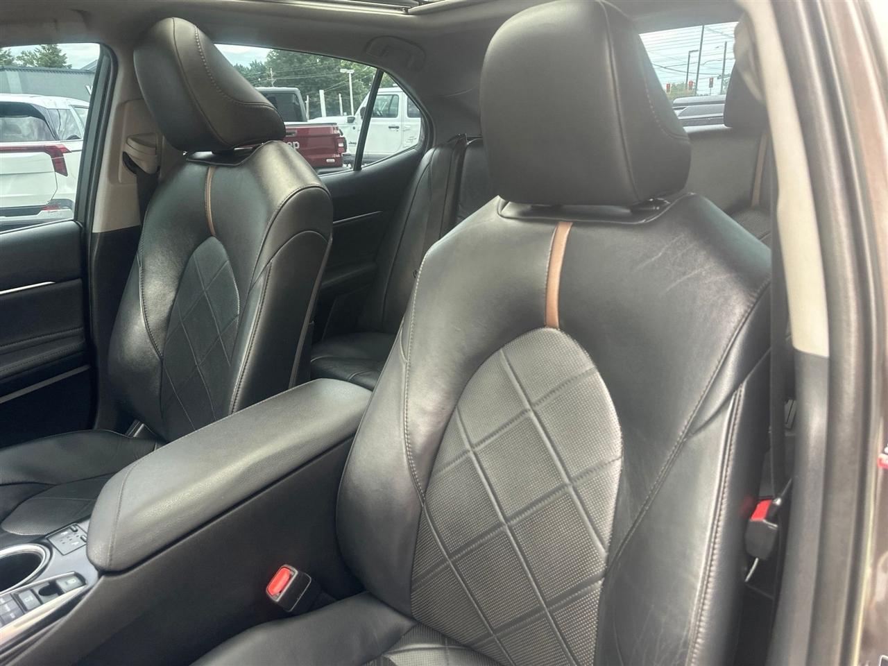 Toyota Camry  2018