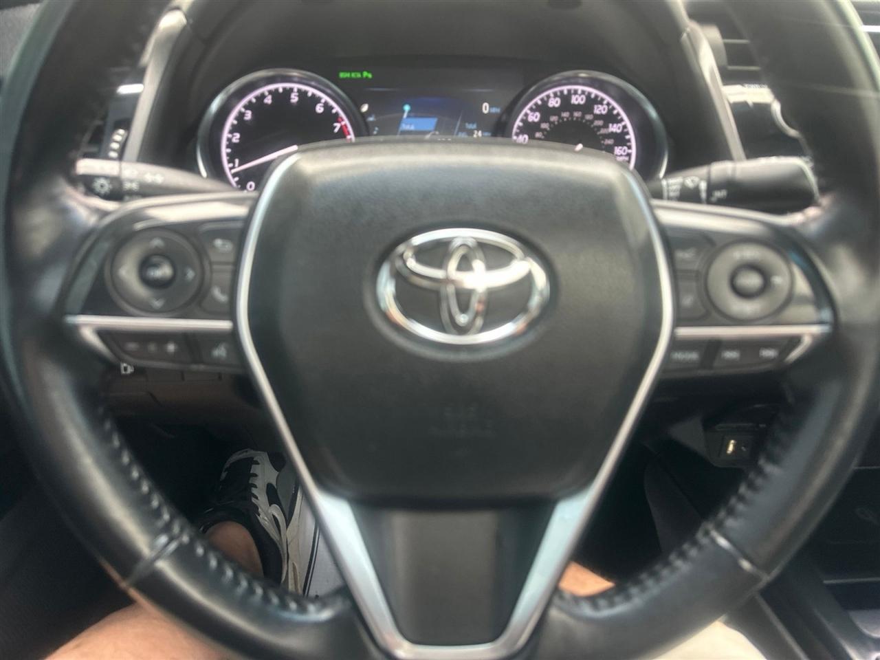 Toyota Camry  2018