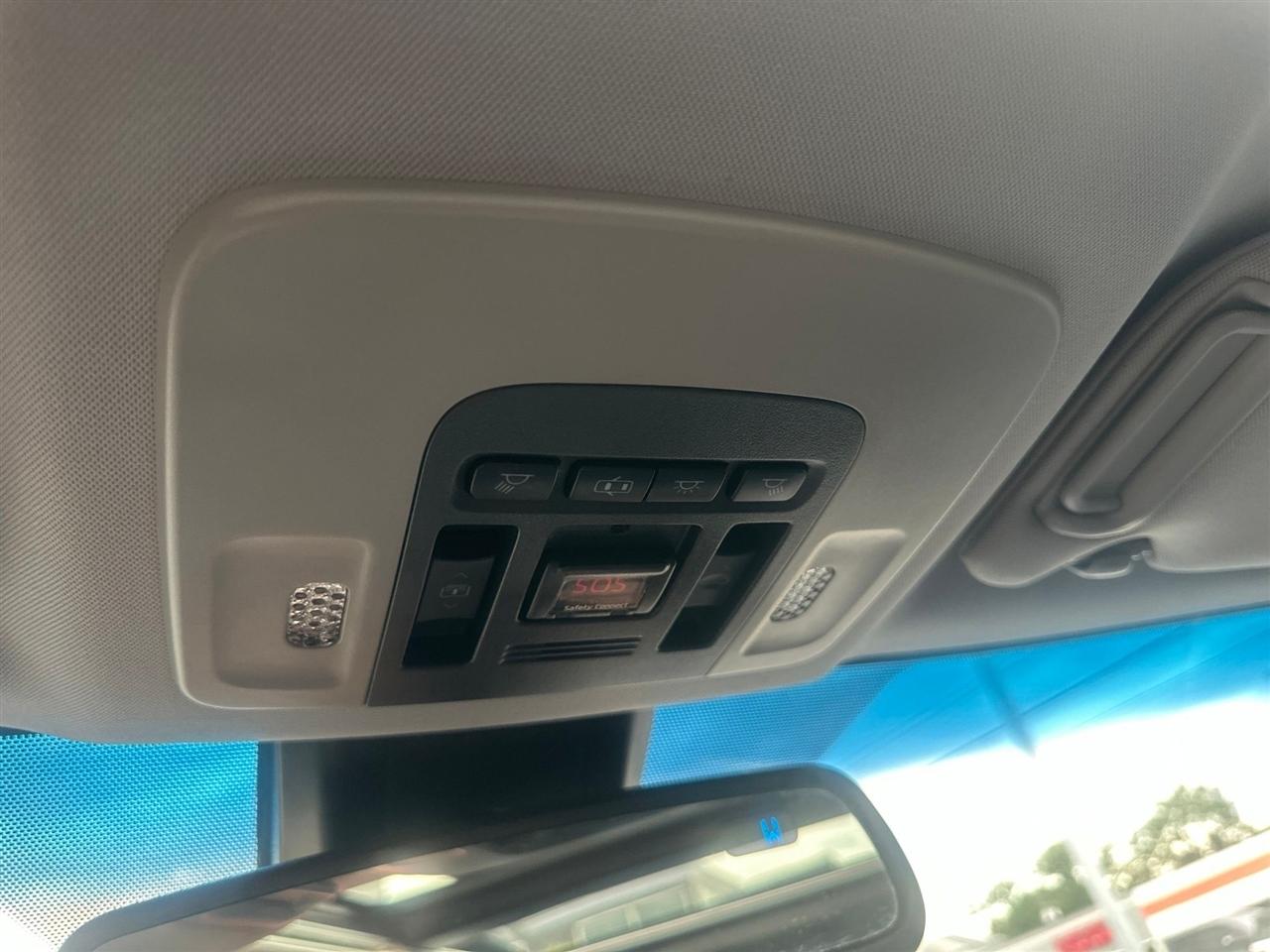 Toyota Camry  2018