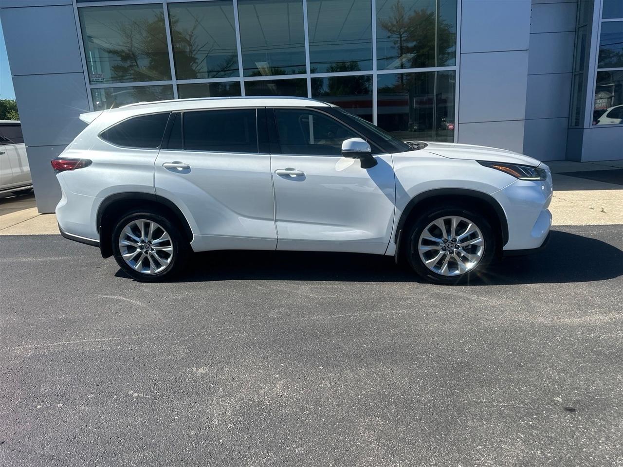 Toyota Highlander  2023