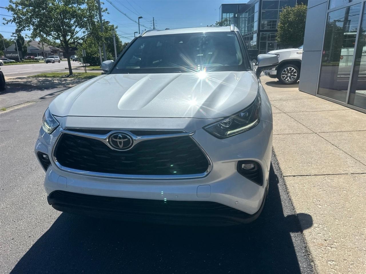 Toyota Highlander  2023
