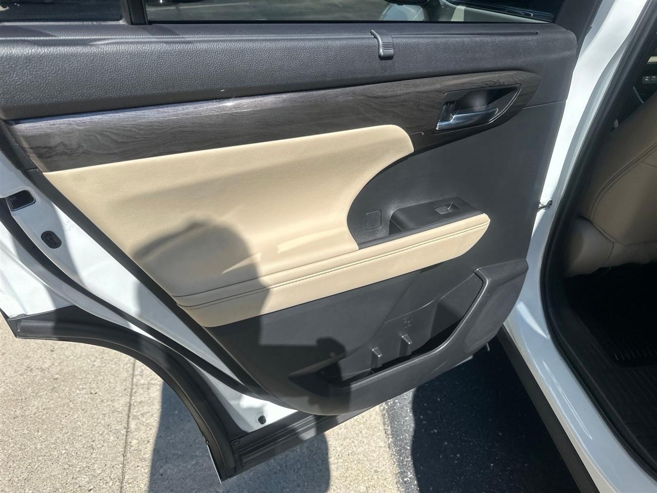 Toyota Highlander  2023