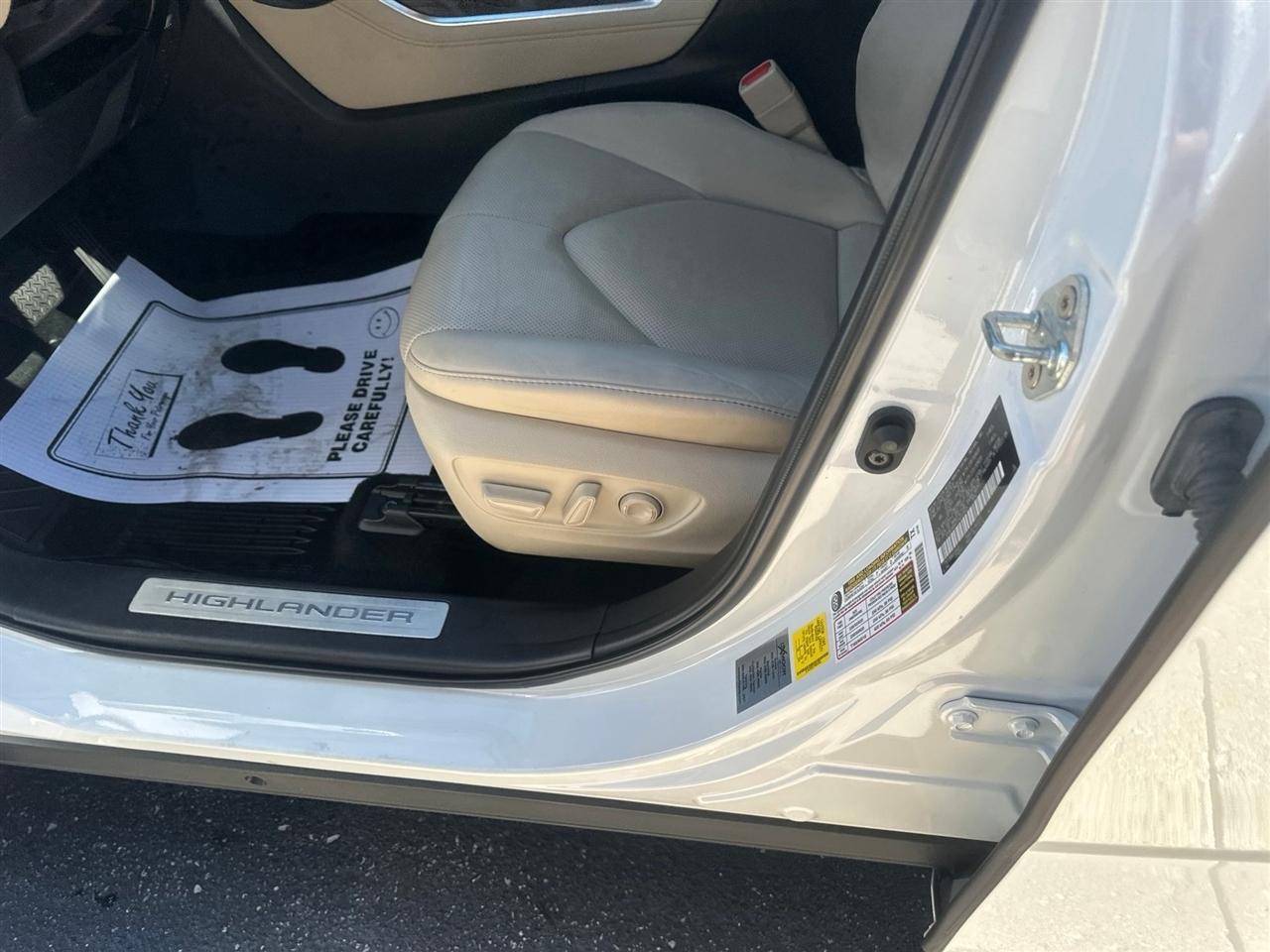 Toyota Highlander  2023