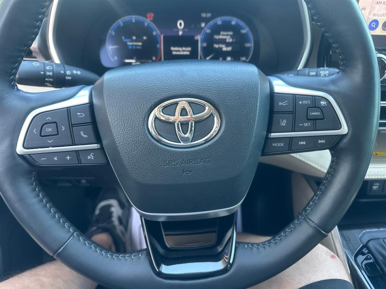 Toyota Highlander  2023