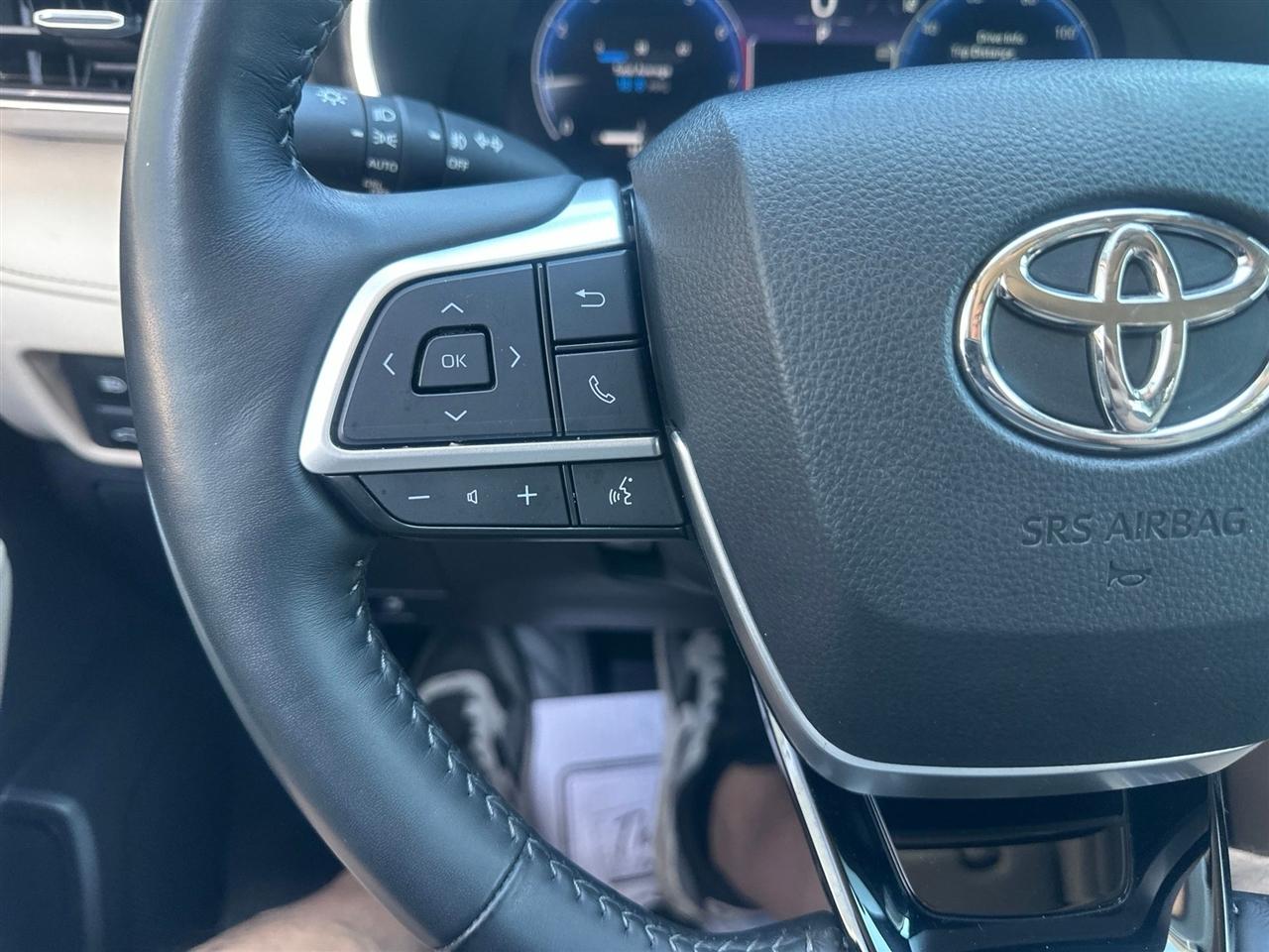 Toyota Highlander  2023