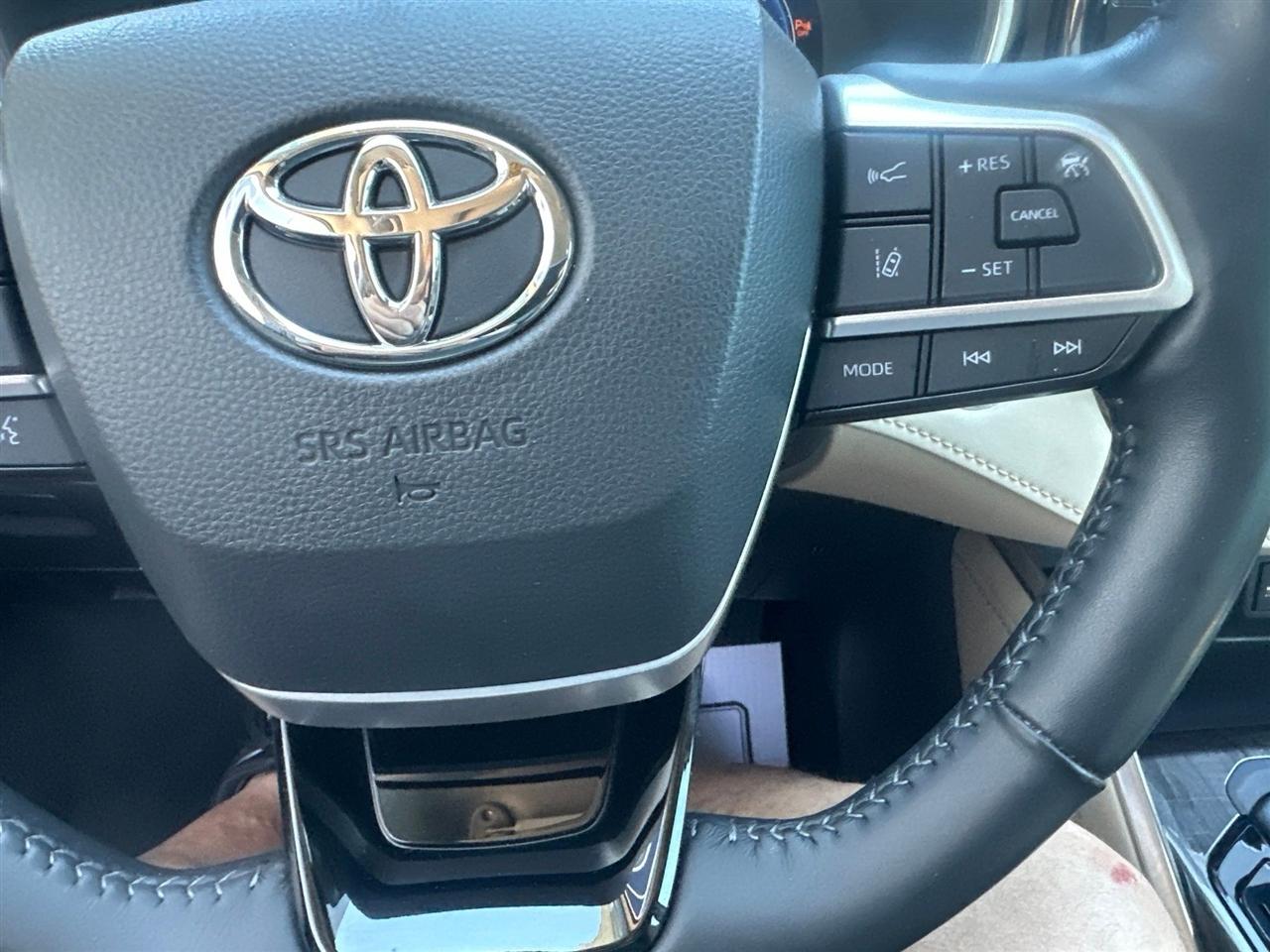 Toyota Highlander  2023