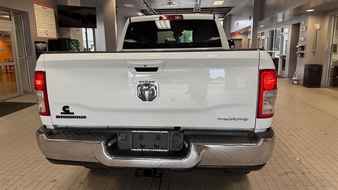 RAM 3500 Big Horn Crew Cab SWB 4WD 2022