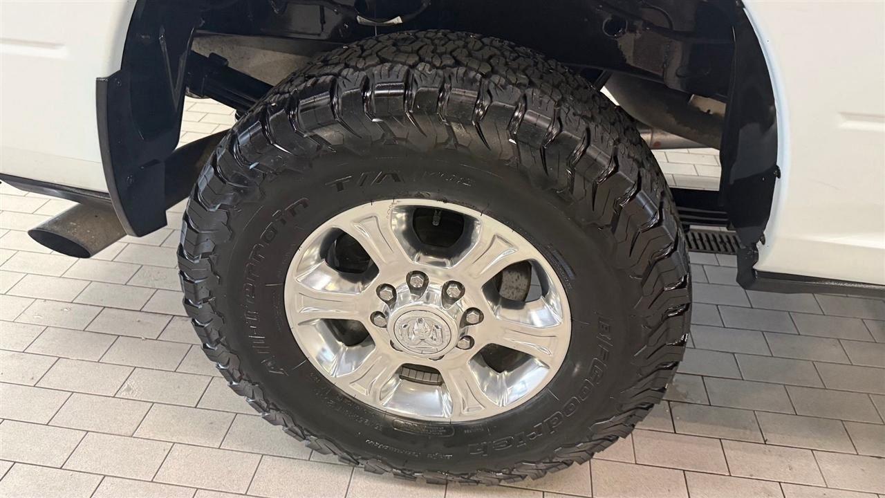 RAM 3500 Big Horn Crew Cab SWB 4WD 2022