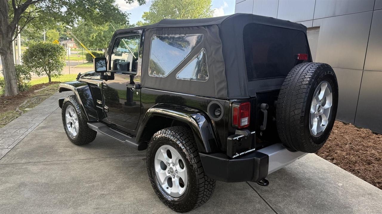 Jeep Wrangler Sahara 4WD 2014