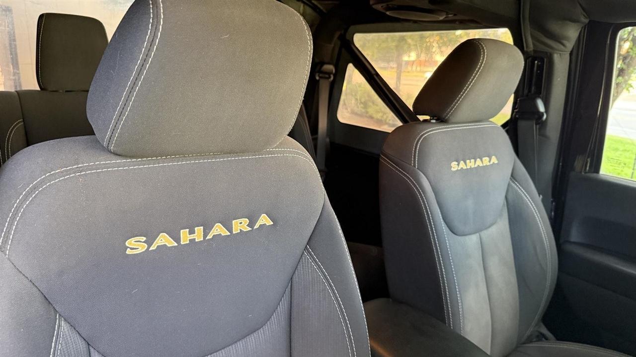 Jeep Wrangler Sahara 4WD 2014
