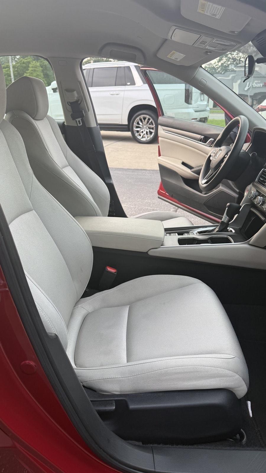 Honda Accord LX CVT 2022
