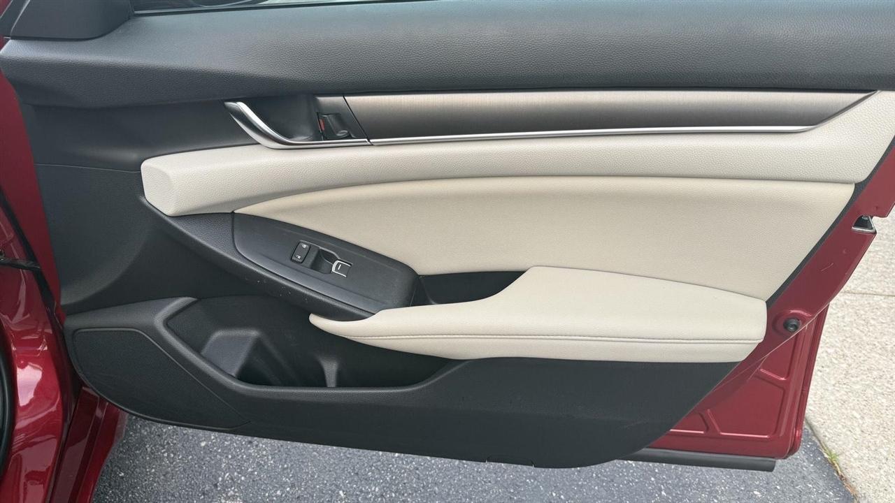 Honda Accord LX CVT 2022