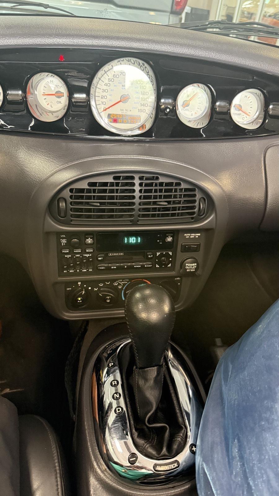 Toyota RAV4 LE AWD 2019