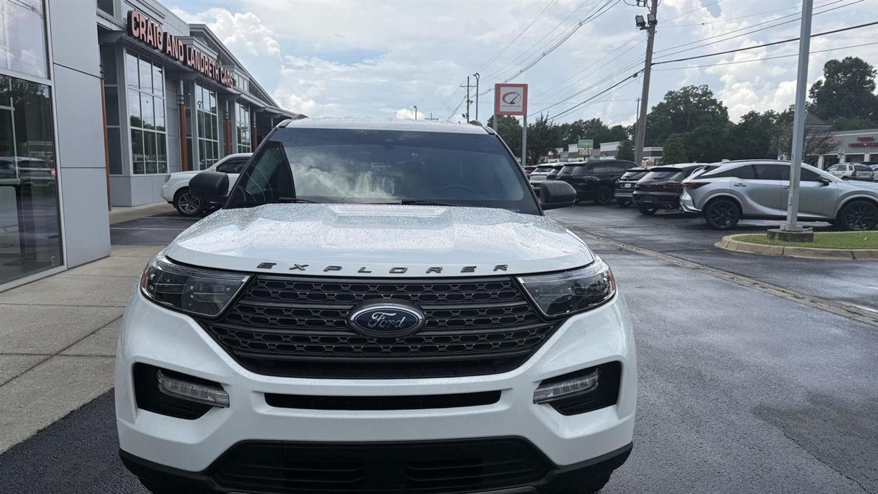 Ford Explorer XLT AWD 2021