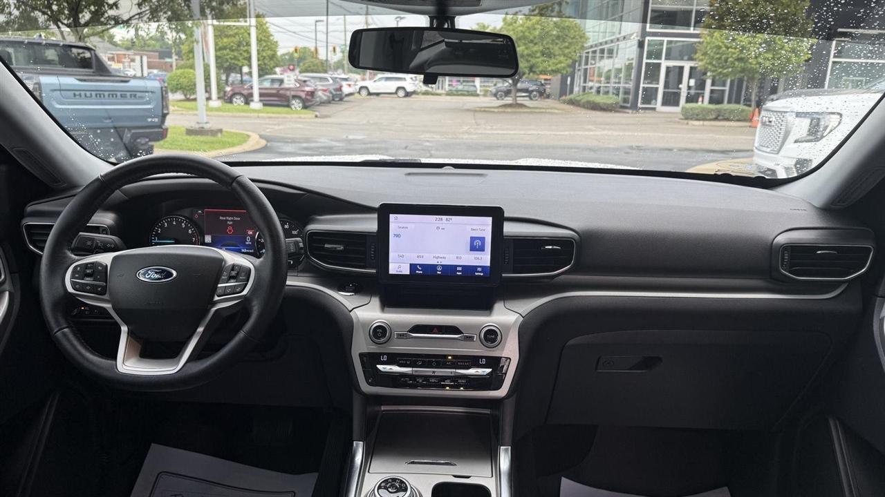 Ford Explorer XLT AWD 2021
