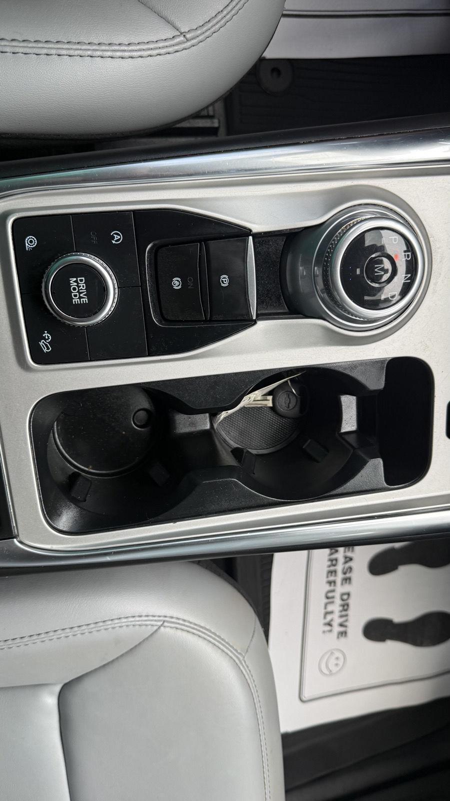 Ford Explorer XLT AWD 2021