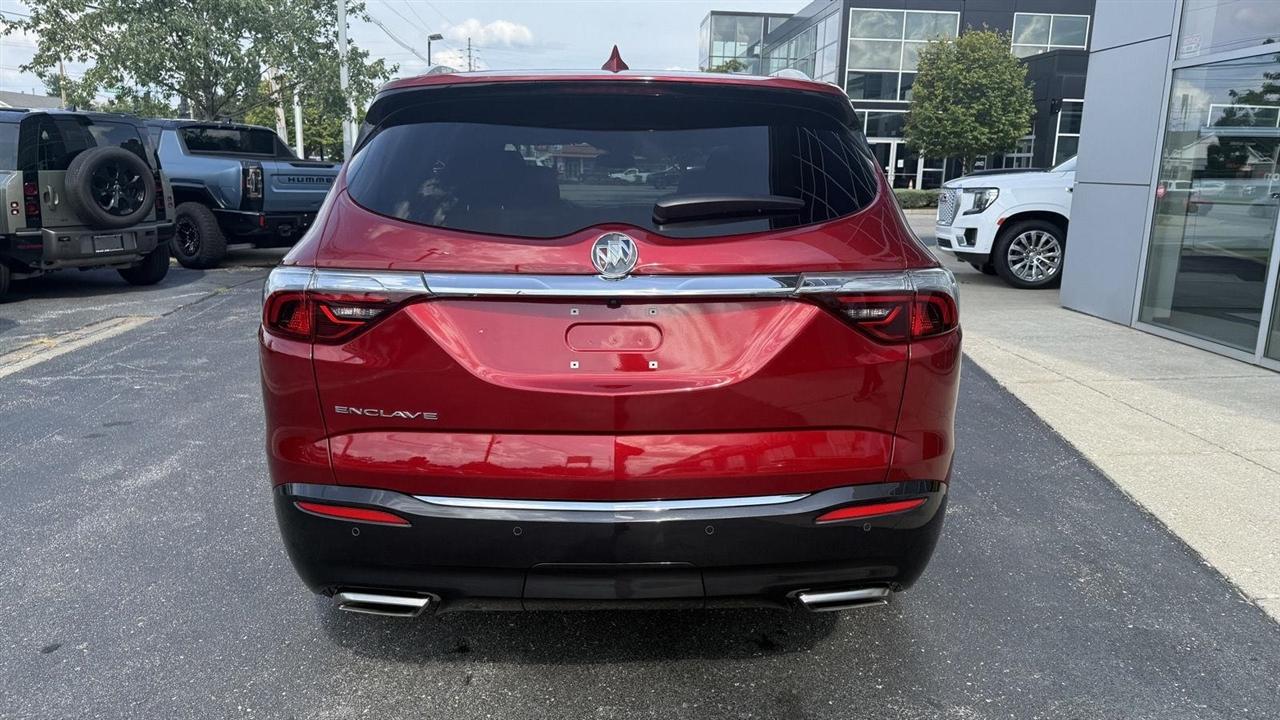 Buick Enclave Essence FWD 2023