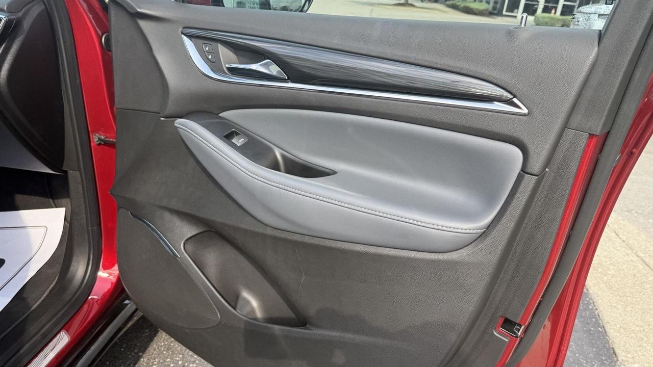 Buick Enclave Essence FWD 2023