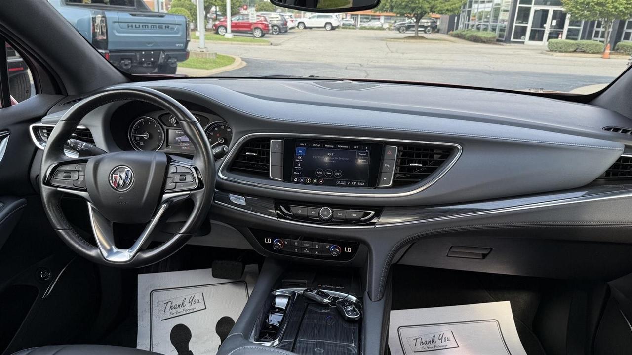 Buick Enclave Essence FWD 2023