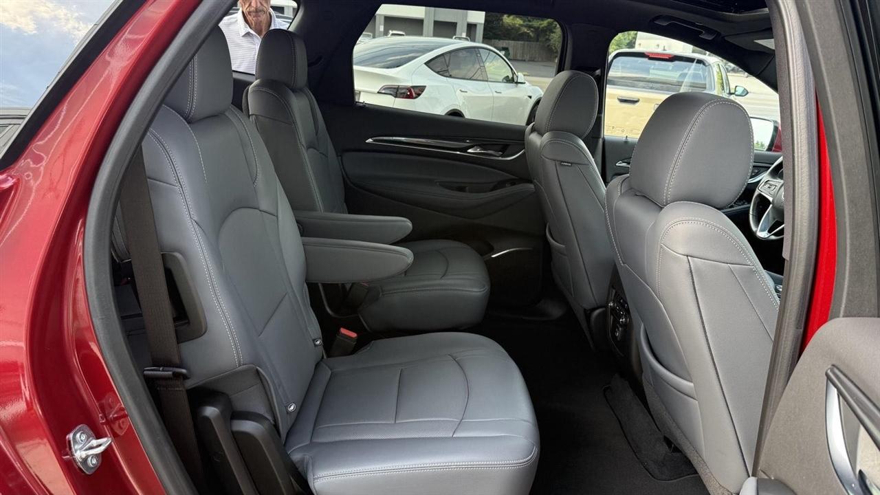 Buick Enclave Essence FWD 2023