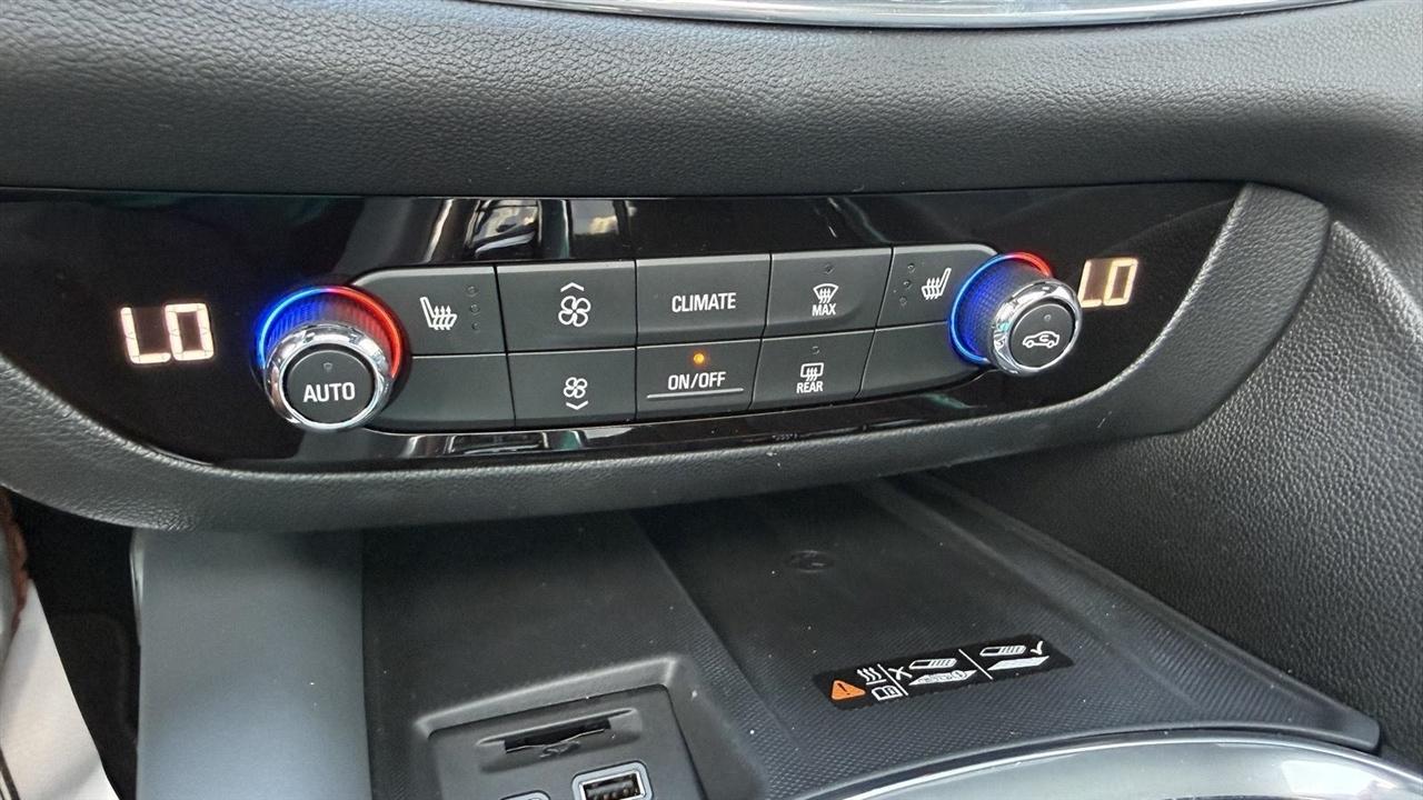 Buick Enclave Essence FWD 2023