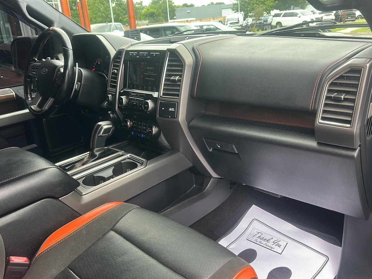 Ford F-150 Raptor SuperCrew 4WD 2018