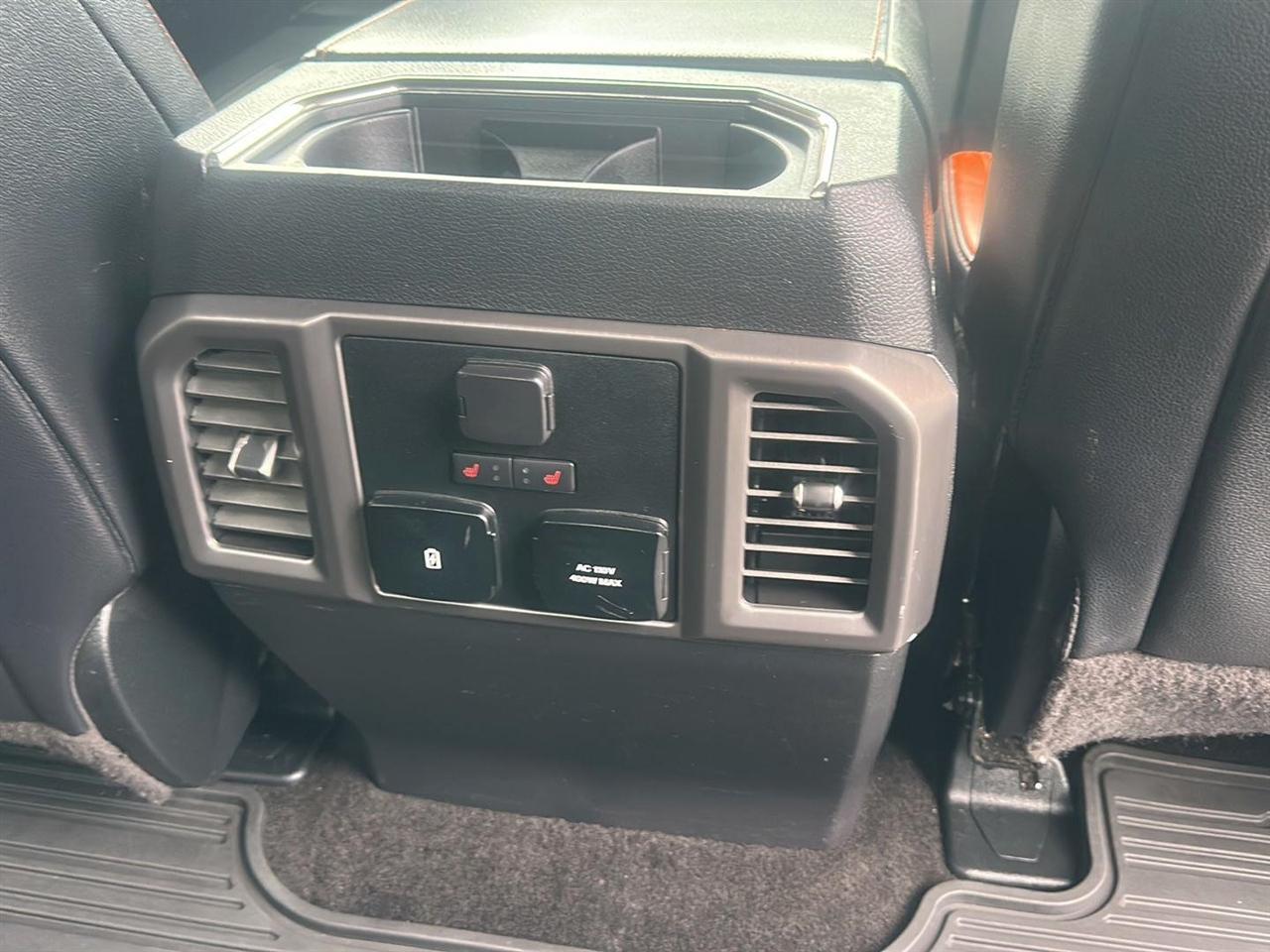 Ford F-150 Raptor SuperCrew 4WD 2018