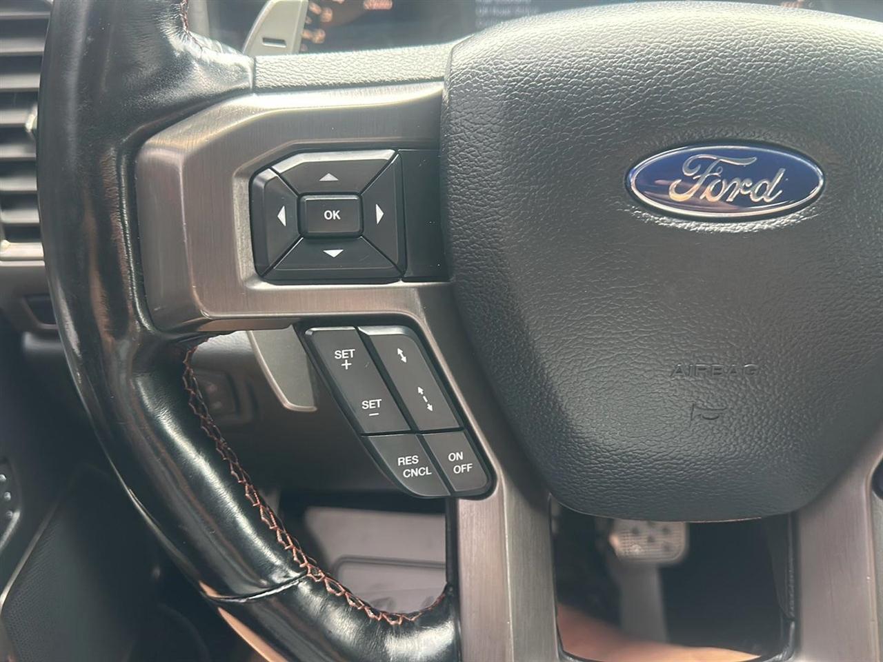 Ford F-150 Raptor SuperCrew 4WD 2018