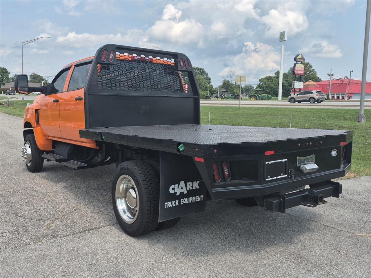 Chevrolet Silverado Medium Duty  2022