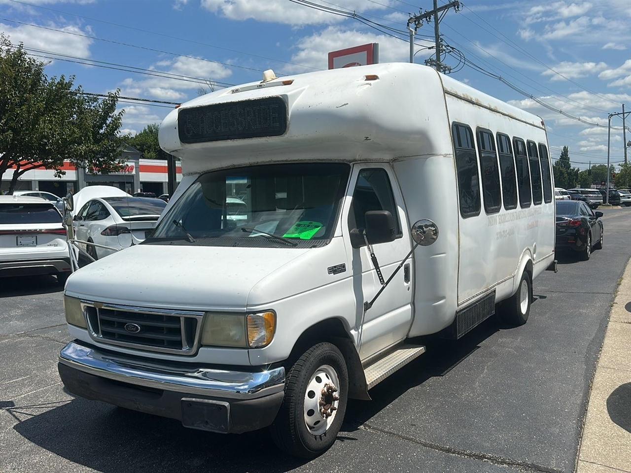 Ford Econoline E-450 Super Duty 2003