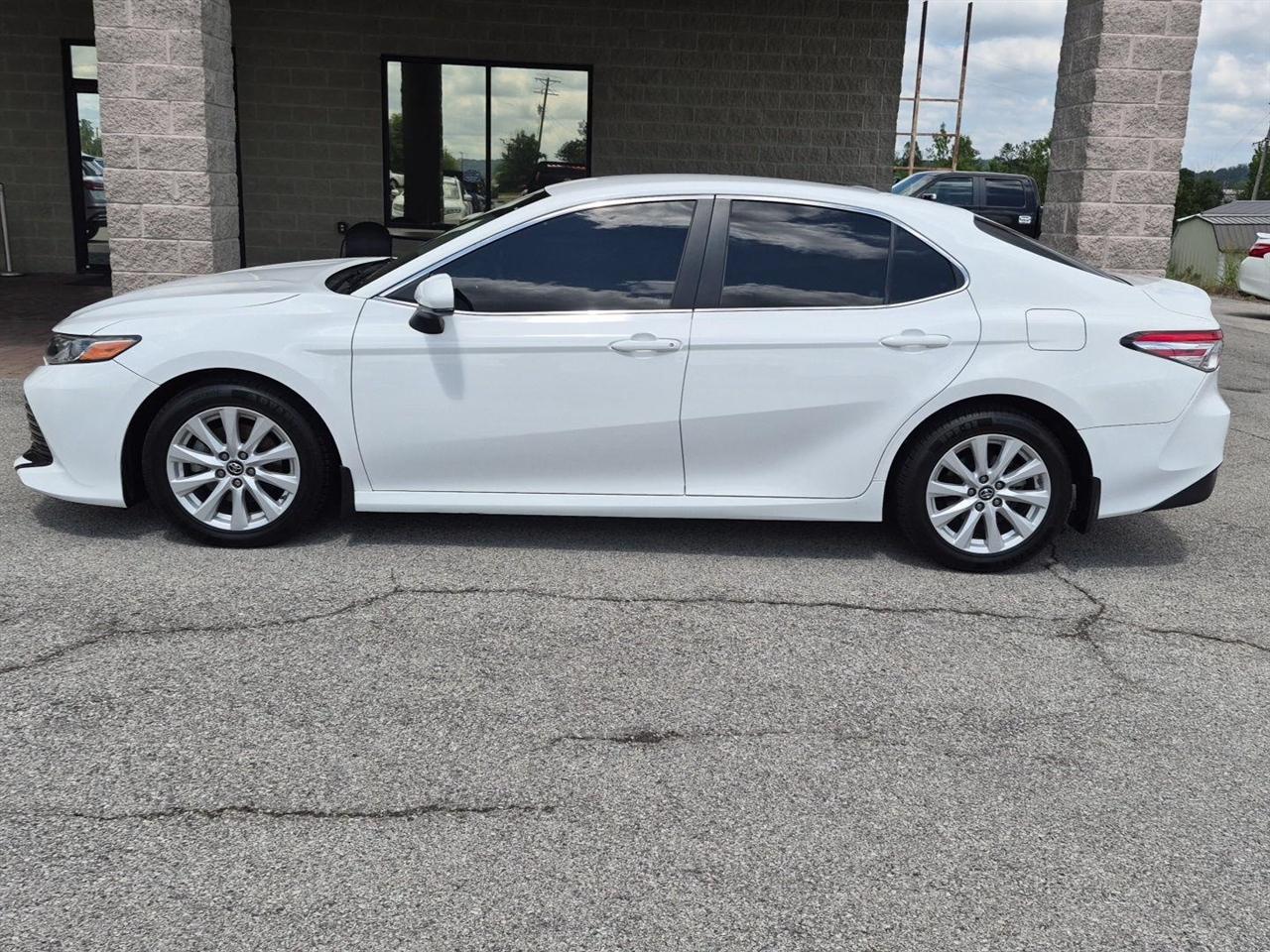 Toyota Camry LE 2018